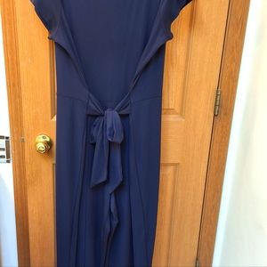 Meet your Posher, Yvonne H by Halston plus size chic jumpsuit. Size 2X, Navy Blu
